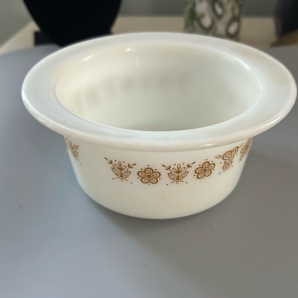 Vintage Pyrex #75 Butter Bowl Butterfly Gold Tub Dish No Lid Corning NY USA - Picture 1 of 8
